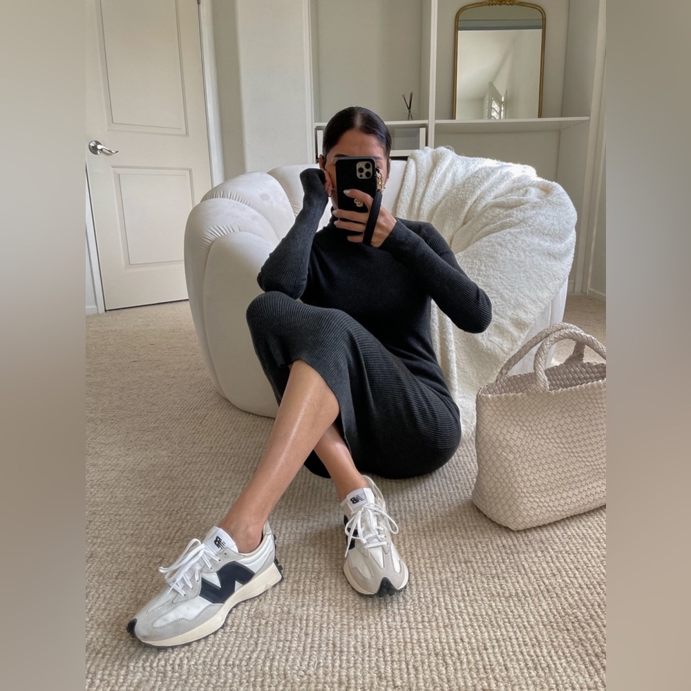 New Balance Retro 70s Style Sneakers 7.5 Low Profile Lace Up Casual Athletic - Picture 3 of 12